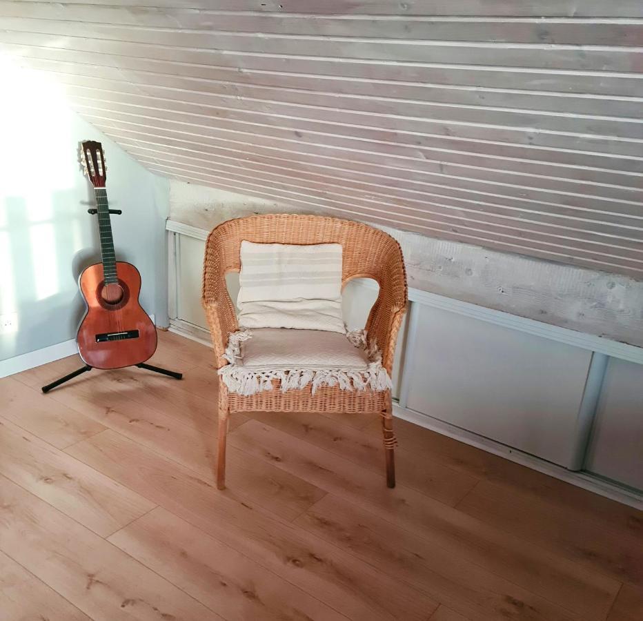 Vaste Studio Chaleureux Chaffois Exteriér fotografie